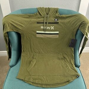 Hurley NWT long sleeved lightweight hoodie